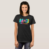 タイ・ダイ ABCD 稲妻のボルトが戻ってクラス担任になりました Tシャツ (正面フル)