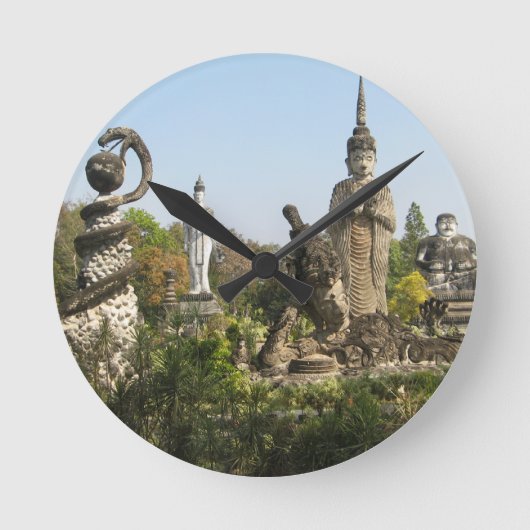 タイ・ノンカイ・サラ・ケオコウ ラウンド壁時計 (正面)