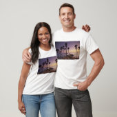 タイ、プーケット島 Tシャツ (ユニセックス)