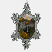 タウガノック滝in秋 スノーフレークピューターオーナメント (左)