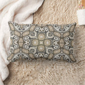 タウペブラウングレーベージュお尻ボヘミアンアートモチーフ ランバークッション (ブランケット)