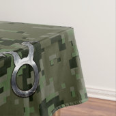 タウラス〔占星術の〕十二宮図サインオンウッドランドデジタルカモフラージュ テーブルクロス (インサイチュ)