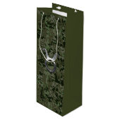 タウラス〔占星術の〕十二宮図サインオンウッドランドデジタルカモフラージュ ワインギフトバッグ (正面アングル)