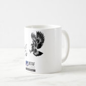 タカ対鳩のマグ コーヒーマグカップ (正面右)