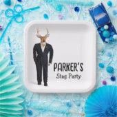 タキシードを着た独身最後の夜の鹿 ペーパープレート (パーティー)