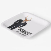 タキシードを着た鹿の独身パーティー ペーパープレート (傾斜あり)