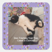 タキシード猫かわいいハッピーバースデーつま先に触れるカード スクエアシール (正面)