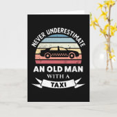 タクシー運転手の老人のユーモア ギフト 男性 自動車好きなパパへのプレゼント カード (黄色い花)