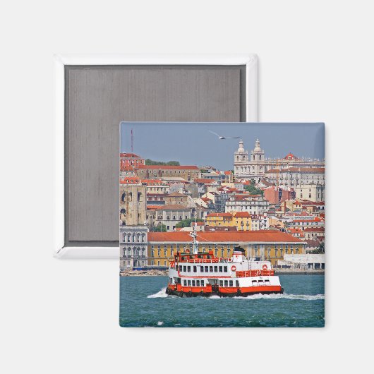 タグス川の古いフェリーとリスボンのスカイライン マグネット (正面/裏面)