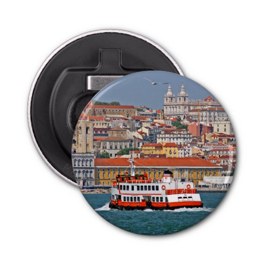 タグス川の古いフェリーとリスボンのスカイライン 栓抜き (正面)