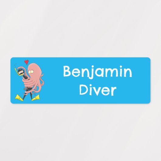 タコはダイバーの漫画のユーモアを抱パーソナライズされたく ラベル (デザイン2)