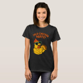 タコを食べるニワトリ 楽しい農場の動物の引用 メキシコ料理 Tシャツ (正面フル)