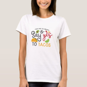 タコスにイエス!楽しいカラフルなフィエスタ Tシャツ