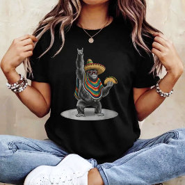 タコスを持つゴリラ Tシャツ