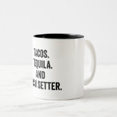 タコステキラとアイリッシュセッター ツートーンマグカップ (正面右)