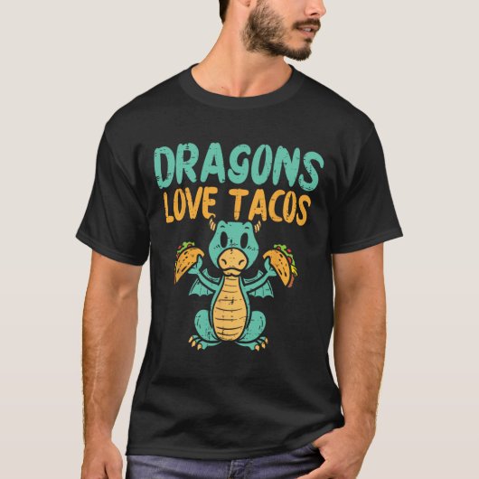 タコス大好きドラゴン かわいいシンコデマヨ メキシコ料理 Tシャツ (正面)