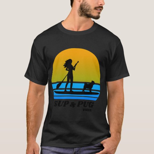 タコス衣装のパグ - 笑えるパグ Tシャツ (正面)