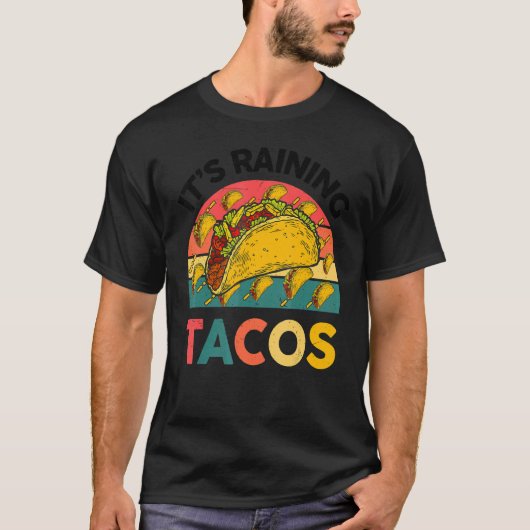 タコス・キッズ・ユース・メキシコの食べ物が雨に降っている Tシャツ (正面)