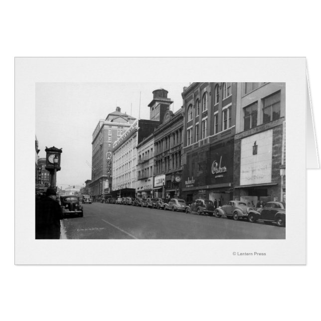 タコマ、WA北を見るブロードウェイのビュー (正面横)