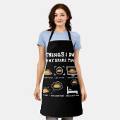 タコ好きのメキシコ人の余暇に私がやること エプロン (着用した状態)
