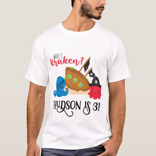 タコ海賊親の誕生日「クラケンとは」 Tシャツ (正面)