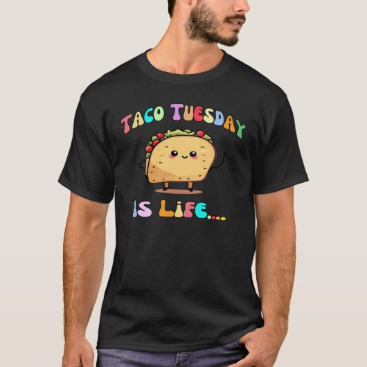 タコ火曜日はライフおもしろいメキシコ料理かわいい Tシャツ (正面)