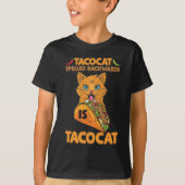 タコ（タコ）猫（ねこ）がメキシコ料理のタコカットを逆綴り Tシャツ (正面)