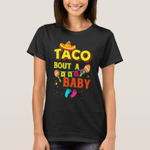 タコAベビー妊娠のお知らせCinco De M Tシャツ