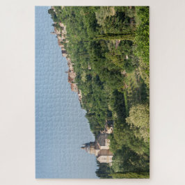 タスカニーのMontepulcianoのカテドラルそして町 ジグソーパズル