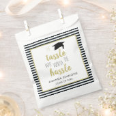 タッセルはハッスル卒業式の好意Bに値した フェイバーバッグ (クリップ留めされた状態)