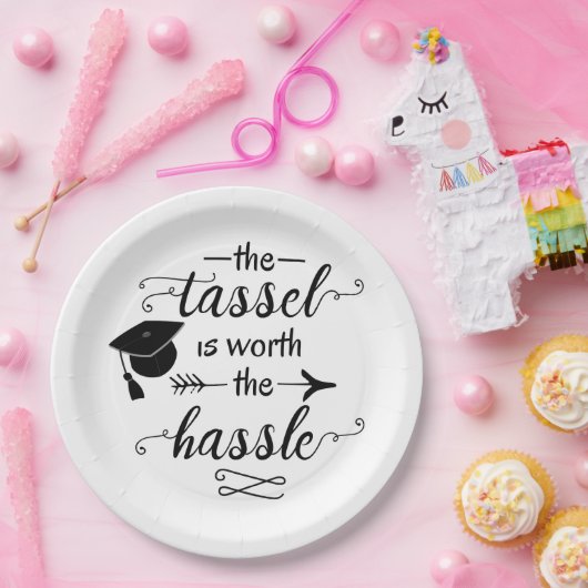 タッセルは卒業の価値がある ペーパープレート (パーティー)
