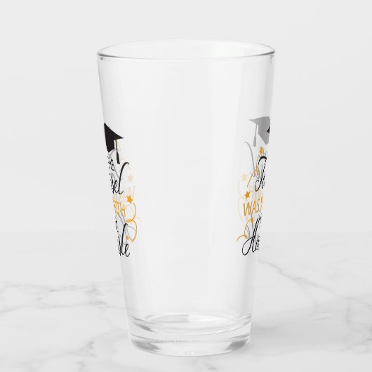 タッセルは面倒な仕事をする価値があった タンブラーグラス (左)