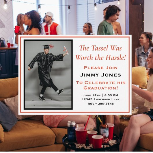 タッセルは面倒な卒業パーティーの価値があった 招待状