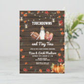 タッチダウンと小さな足指サッカー牛乳の赤ちゃんシャワー 招待状 (スタンド正面)