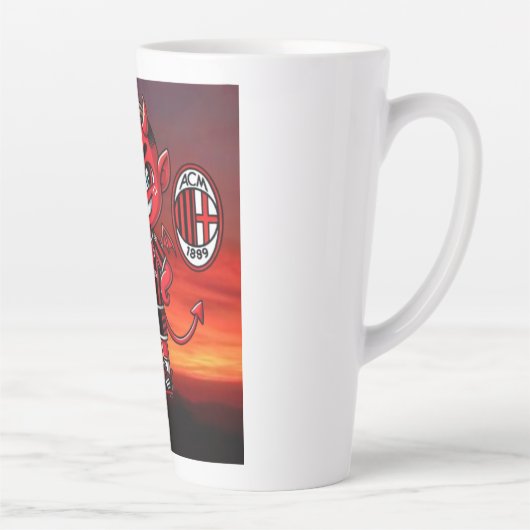 タッツァマグミラン カフェラテマグ (右)