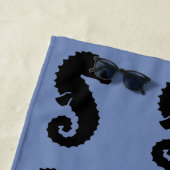 タツノオトシゴのシルエット ビーチタオル (インサイチュ)