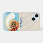 タツノオトシゴの貝殻と砂 iPhone 15ケース (裏面横)