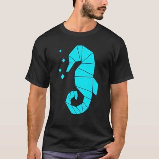 タツノオトシゴ ポリゴン 水生 海の生き物 魚 ヒポカンパス Tシャツ (正面)