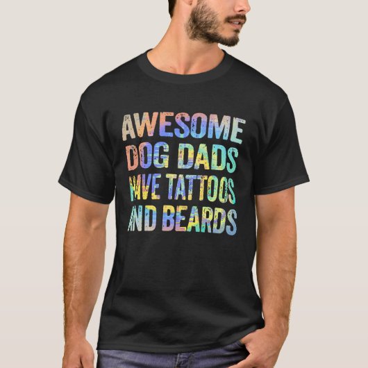タトゥーとひげの凄い猫お父さん 父の日 Tシャツ (正面)