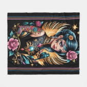 タトゥーとバラ2 フリースブランケット (正面(横))