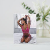 タトゥーとホットランジェリーモデル ポストカード (スタンド正面)