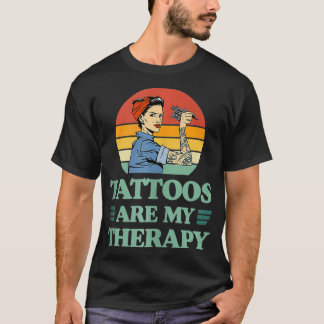 タトゥーは私のセラピーレトロヴィンテージスタイルインクガン Tシャツ