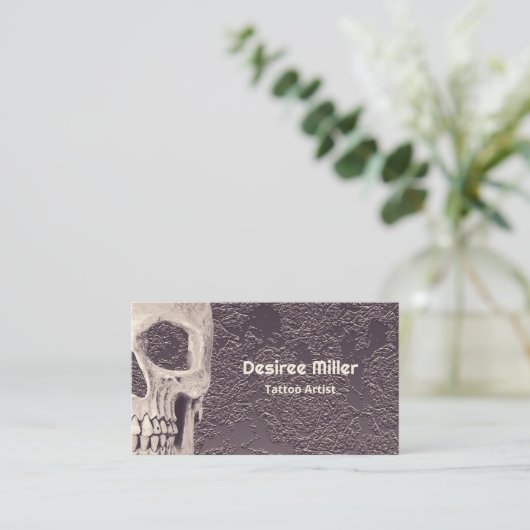 タトゥーショップゴシックスカルホワイトグレーフローラ 名刺 (スタンド正面)
