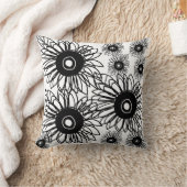 タトゥーヒマワリフローラ白黒タトゥーフラワー クッション (ブランケット)