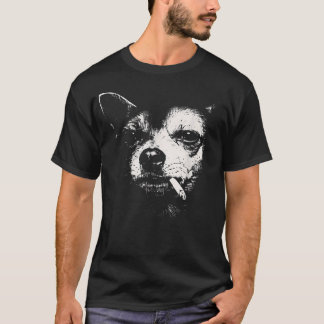 タバコを吸う犬 面白いチワワ Tシャツ