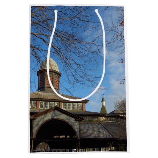 タバナクルと教会の尖塔 – Martha's Vineyard ミディアムペーパーバッグ (正面)