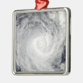 タヒチ沖の熱帯低気圧オリ メタルオーナメント (左)