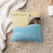 タビーキャットピーキングブルーおもしろい クッション (ブランケット)