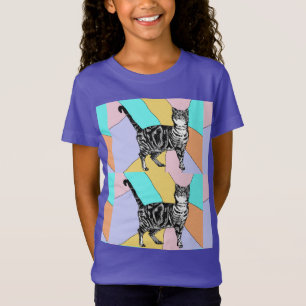 タビー猫かわいいストライプのペット女の子Tシャツ Tシャツ
