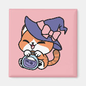 タビー魔女の魔法薬 - かわいいハロウィンの猫デザイン マグネット (正面)